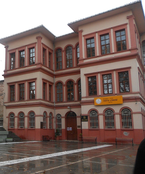 Vefa Lisesi